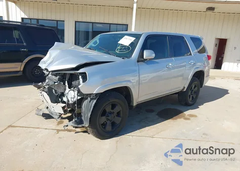 2011 Toyota 4Runner Sr5 V6 z USA, uszkodzony, nr VIN JTEZU5JR4B5019111